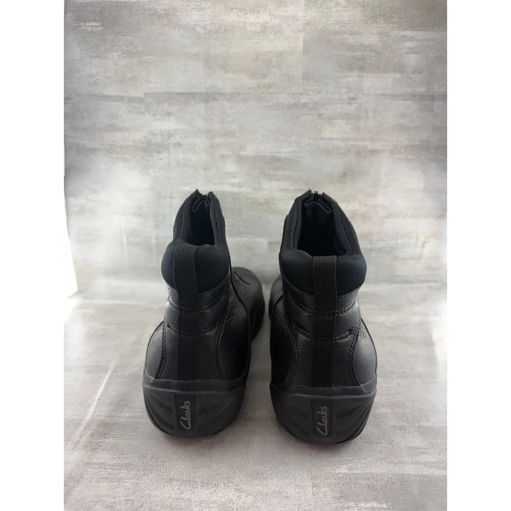 Clarks Men Sz 11M Black Leather Front Zip Waterproof Ankle Boots 85228